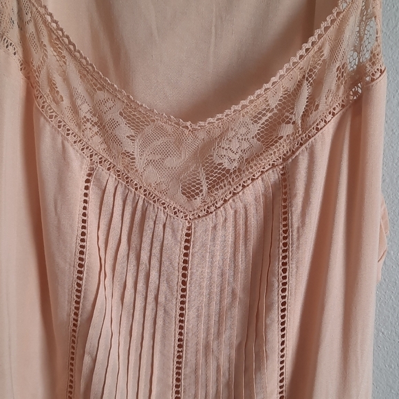 Forever 21 - Picture 2 of 3